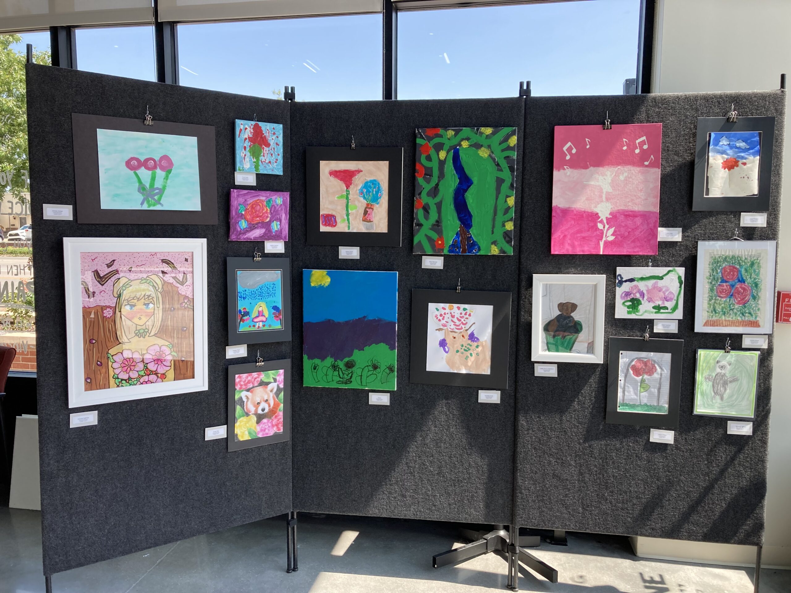 Art Contest Set Up 10 Art Exhibit